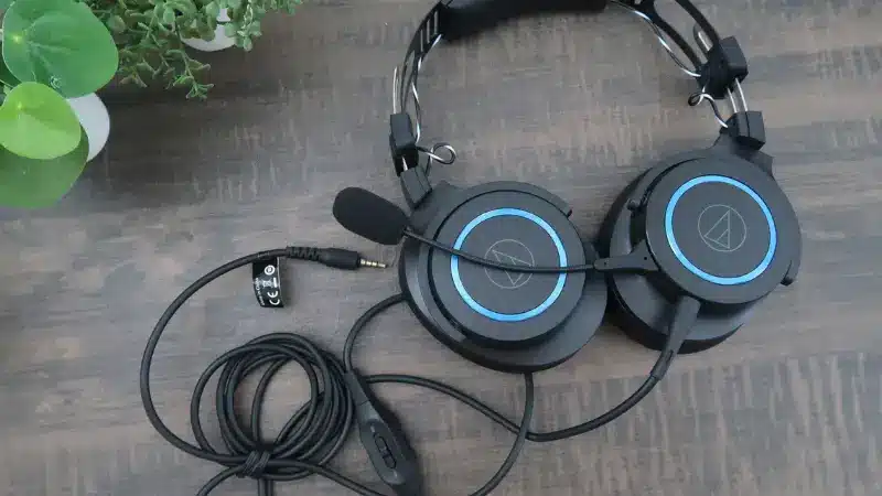 headset gaming terbaik